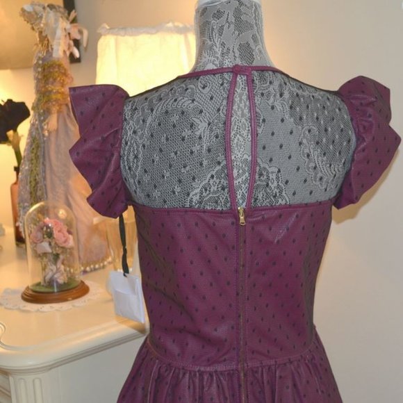 Valentino Leather Lace Burgundy Red Dress NWT Sz 6 - Picture 6 of 10